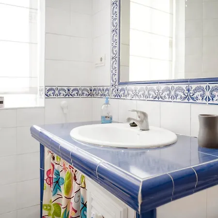 Alhambra Boqueron 2 * Granada